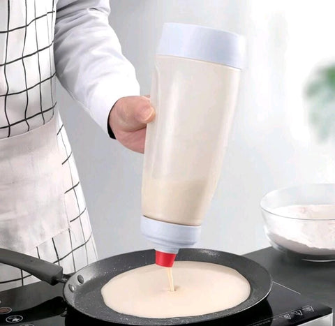 Manual Pancake Batter Mixer Bottle - Scale-Printed Cream Dispenser