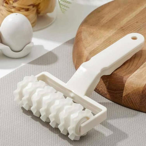 Baking Tool Dough Cutter Pastry Plastic, 17.5cm x 11cm