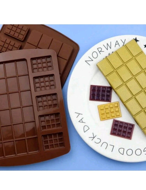 6 Cavity waffle shaped silicone mold
