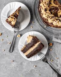 Bueno Spread: Luxurious Chocolate Spread for Desserts & Tartines