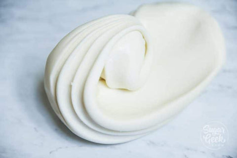 Sugar Paste Fondant White - Perfect for Cake Decorating