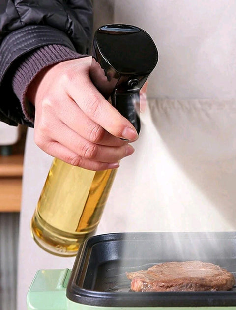Oil Dispenser, Modern Clear Oil Spray Bottle for Kitchen, 1pc