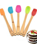 5 Pcs Silicone Cake Scraper Durable Wooden Handle Pastry Brush Heat Resistant Cookie Mixing Spatula.