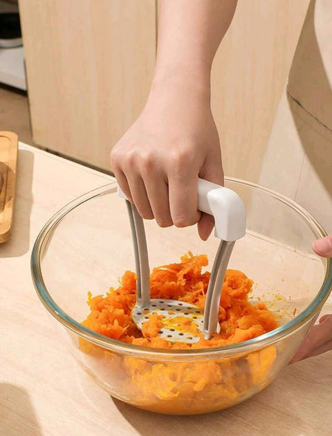 Potato Masher, Manual Potato Squeezer with Wavy Pattern, Kitchen Gadget for Mashing Potatoes