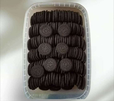 Chocolate Round Biscuit with Cocoa Filling