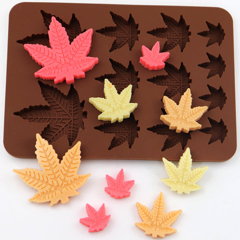 1pc 3D Maple Leaf Silicone Mold For DIY Crafts Handmade Candle