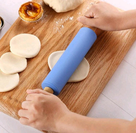 Silicone Rolling Pin Non-stick Dough Roller with Wooden Handle
