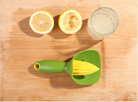 Handmade Lemon Juicer Plastic Citrus Reamer Portable Squeezer