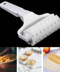 Baking Tool Dough Cutter Pastry Plastic, 19.5cm x 12cm