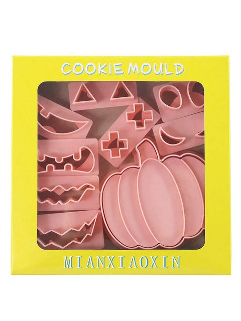 Pumpkin face cookie cutter set in gift box