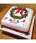 Christmas cake with fondant wreath