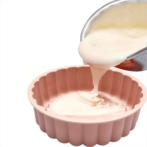 Deluxe Fluted Round Silicone Cake Mold pouring batter Munchies Tools