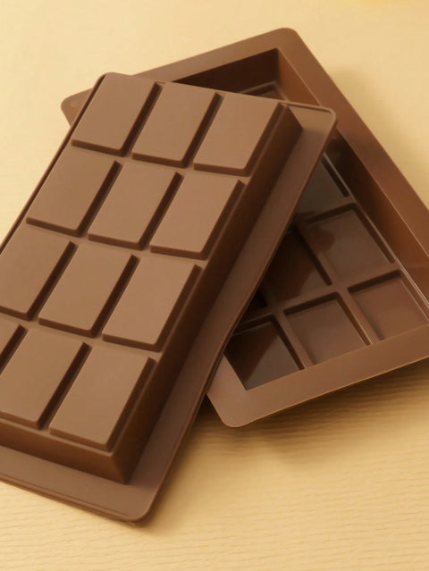 Chocolate bar and mold