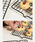 Cooling rack with cookies