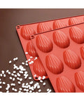 Shell mold with chocolate