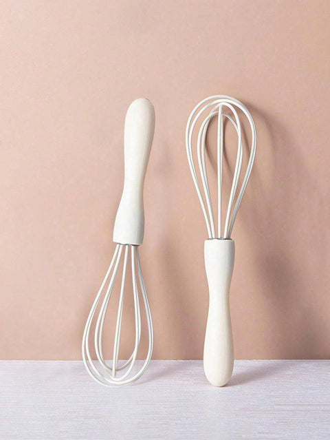 Silicone whisk and brush detail