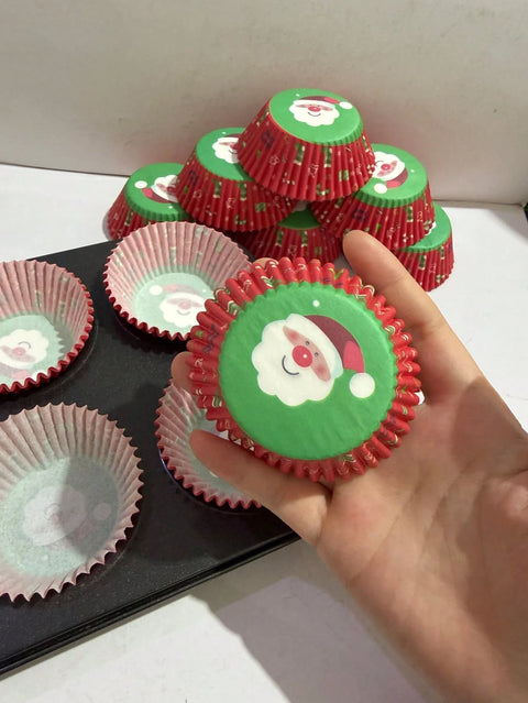 Santa Claus baking cup