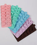 Christmas molds in several colours