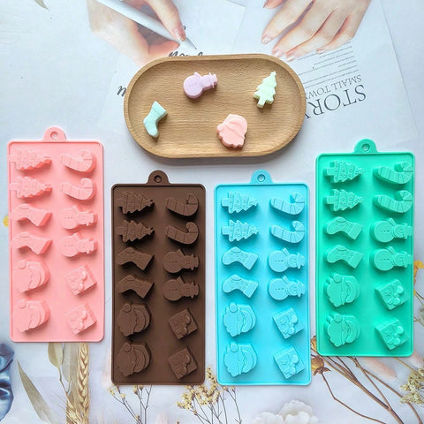 Christmas molds with candies