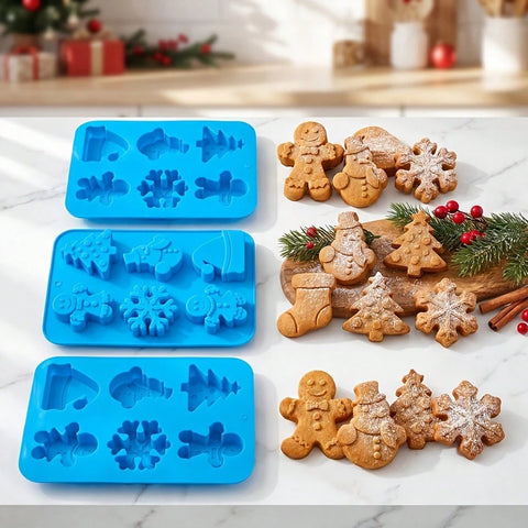 Christmas molds with cookies