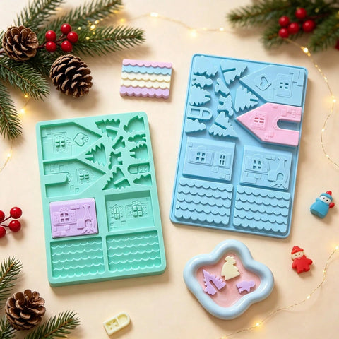Gingerbread house mold detail