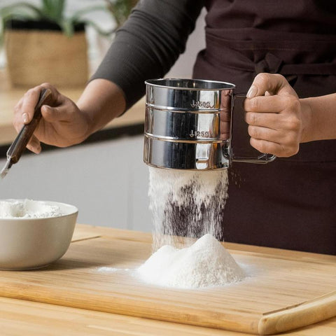 Flour Sifter, Stainless Steel, Fine Mesh, Ergonomic Design